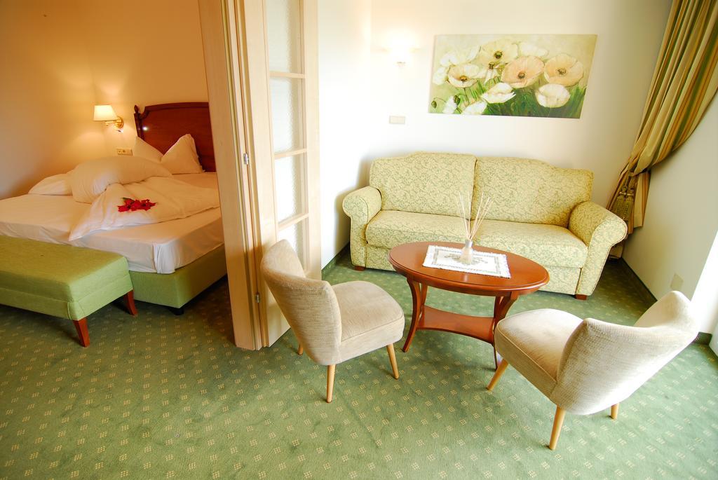 Mirabell Alpine Garden Resort & Spa Siusi Room photo